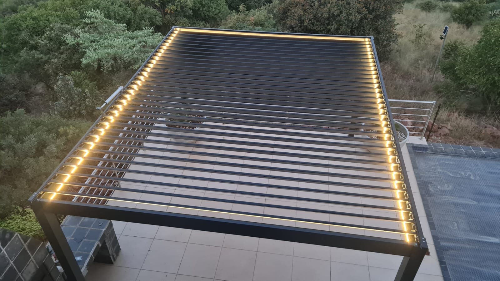 Outdoor Drop Blinds